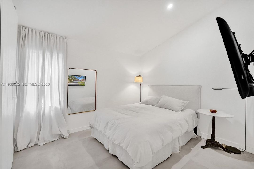 En Renta: $4,400 (4 camas, 2 baños, 1505 Pies cuadrados)