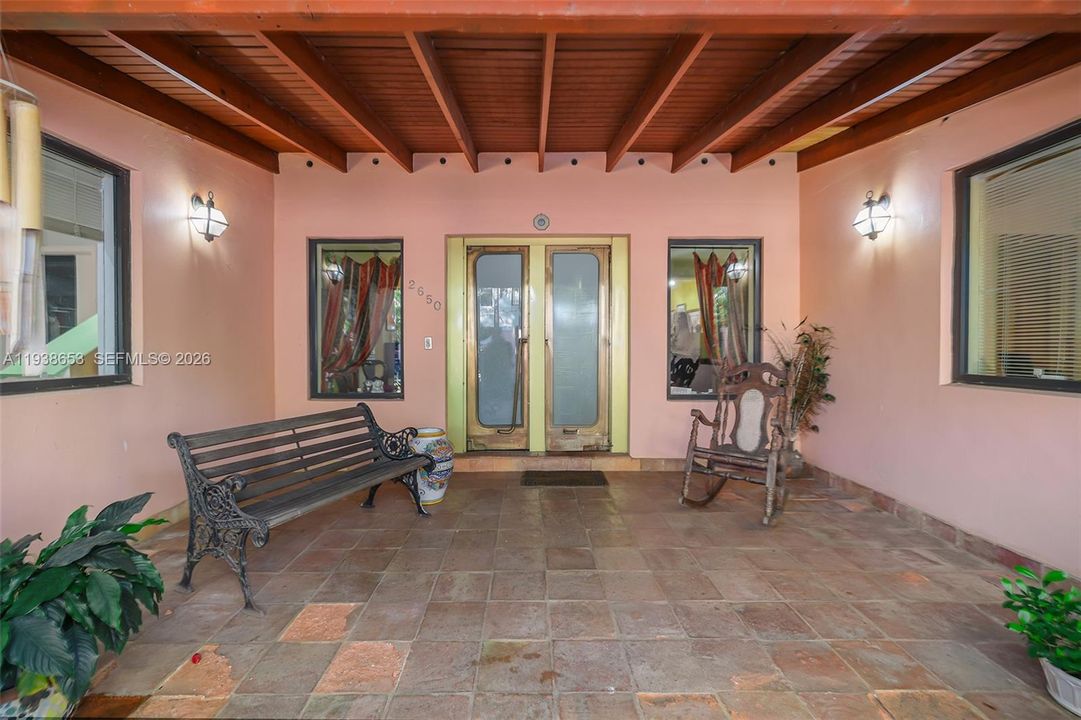 For Sale: $3,295,000 (5 beds, 4 baths, 2781 Square Feet)