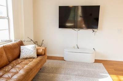 En Venta: $479,000 (3 camas, 2 baños, 1462 Pies cuadrados)