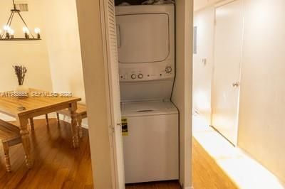 En Venta: $479,000 (3 camas, 2 baños, 1462 Pies cuadrados)