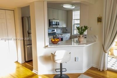 En Venta: $479,000 (3 camas, 2 baños, 1462 Pies cuadrados)