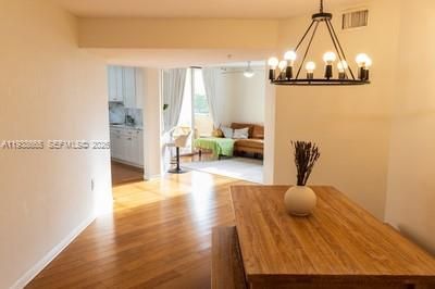 En Venta: $479,000 (3 camas, 2 baños, 1462 Pies cuadrados)