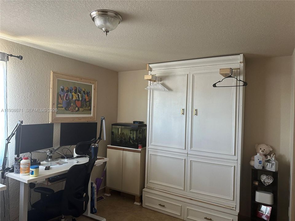 В аренду: $2,500 (2 спален, 2 ванн, 1230 Квадратных фут)