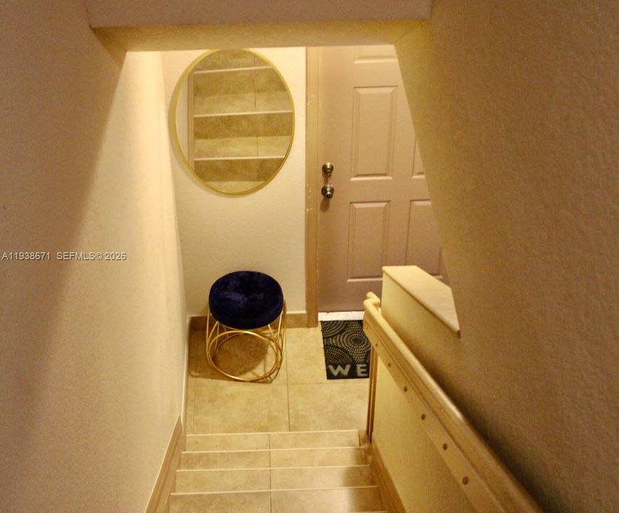 В аренду: $2,500 (2 спален, 2 ванн, 1230 Квадратных фут)