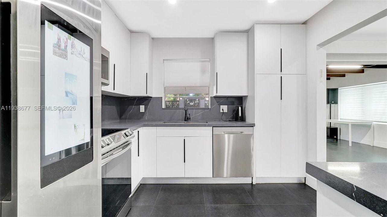 For Sale: $540,000 (3 beds, 1 baths, 1206 Square Feet)