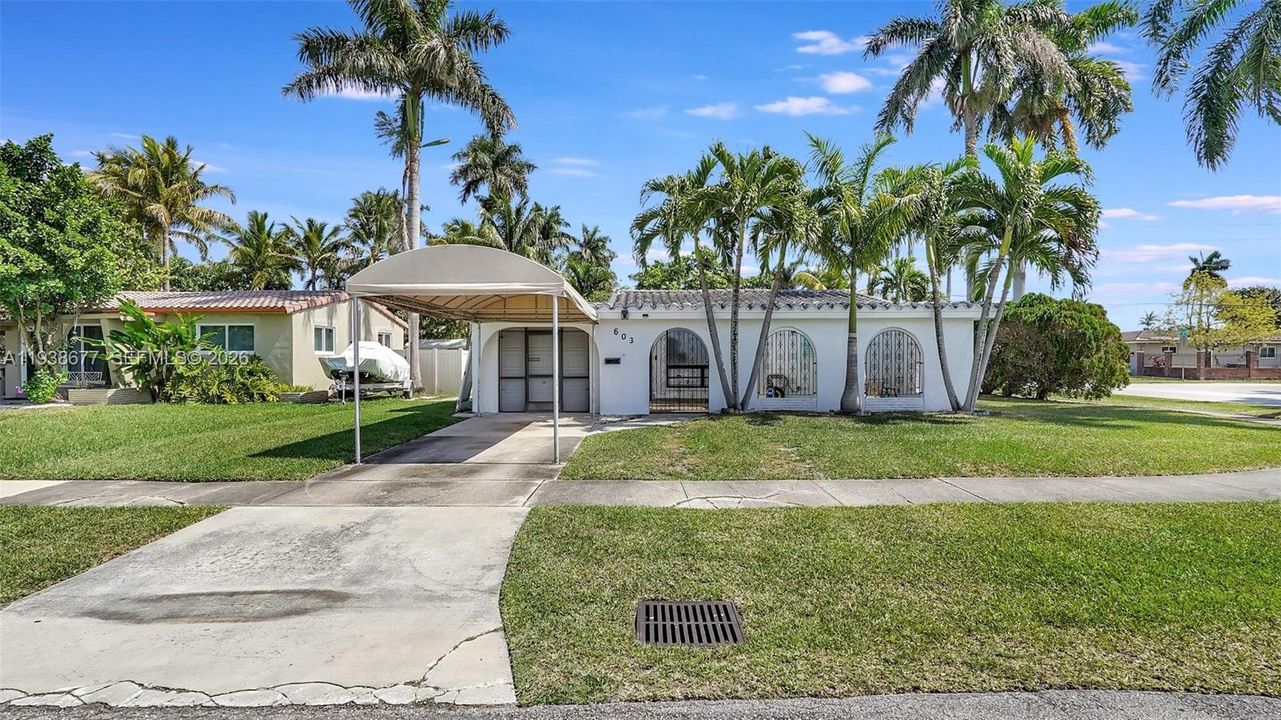 For Sale: $540,000 (3 beds, 1 baths, 1206 Square Feet)