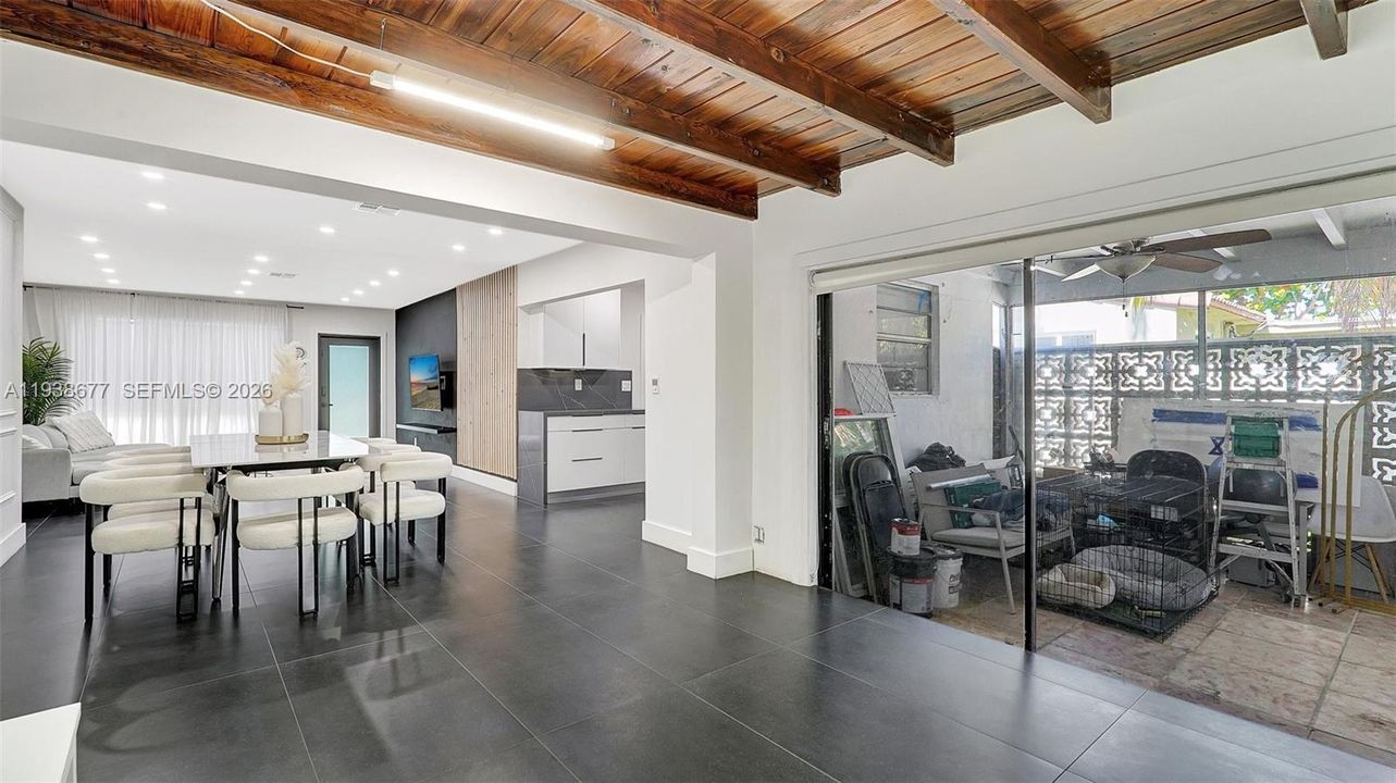 For Sale: $540,000 (3 beds, 1 baths, 1206 Square Feet)