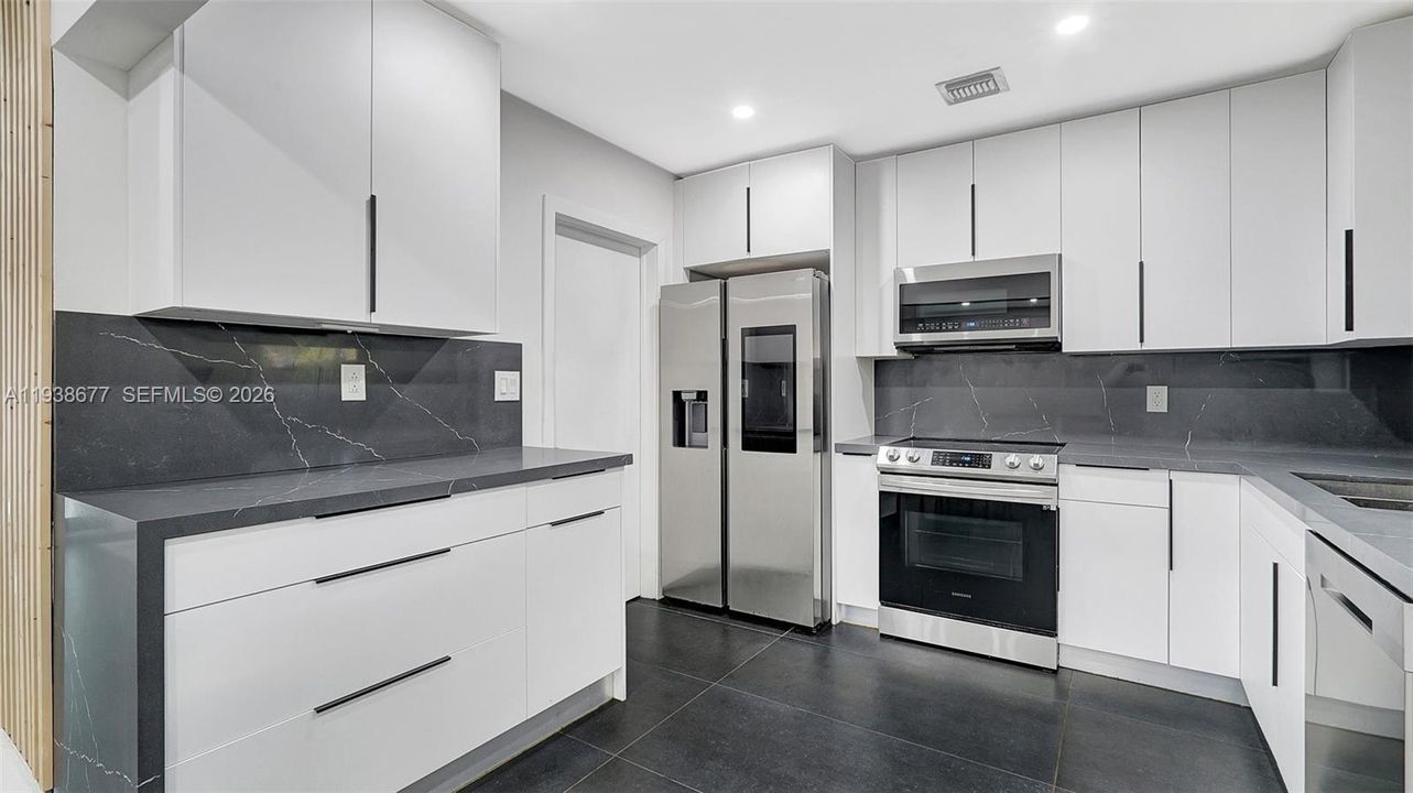 For Sale: $540,000 (3 beds, 1 baths, 1206 Square Feet)