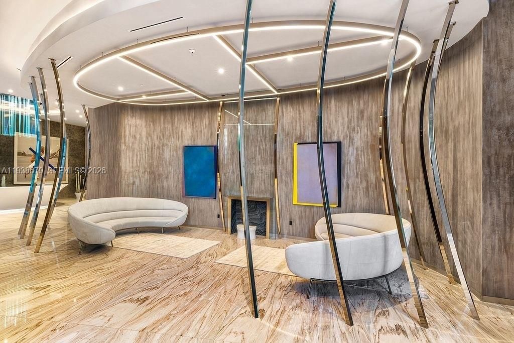 For Sale: $2,300,000 (3 beds, 3 baths, 1909 Square Feet)