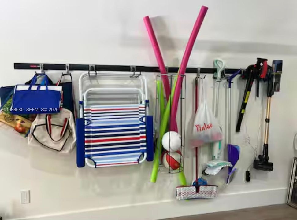 En Renta: $20,000 (4 camas, 2 baños, 2020 Pies cuadrados)