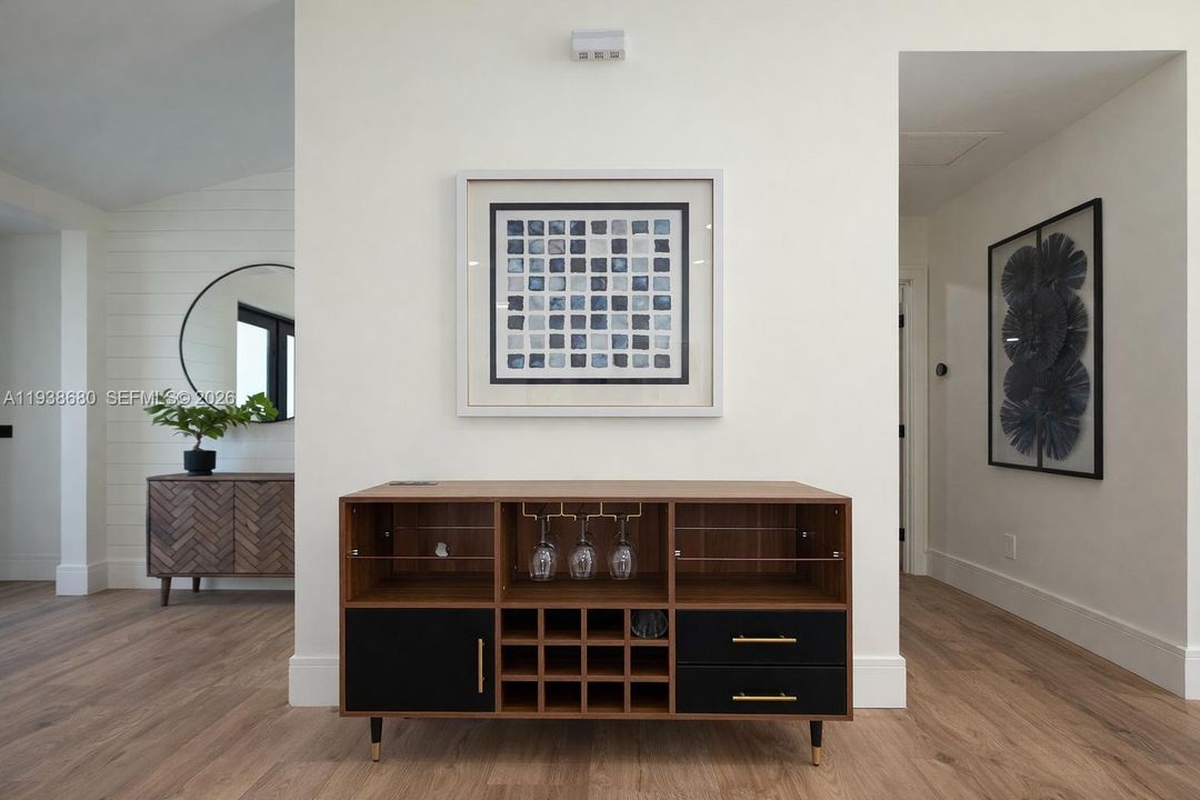 En Renta: $20,000 (4 camas, 2 baños, 2020 Pies cuadrados)