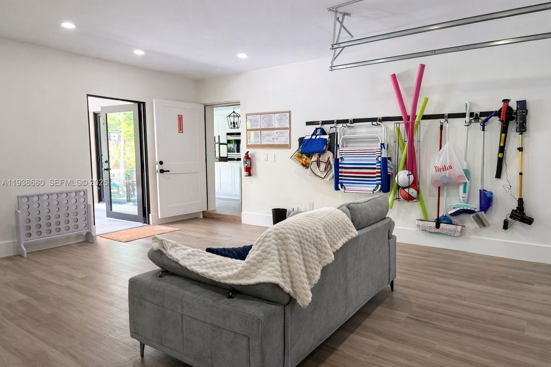 En Renta: $20,000 (4 camas, 2 baños, 2020 Pies cuadrados)