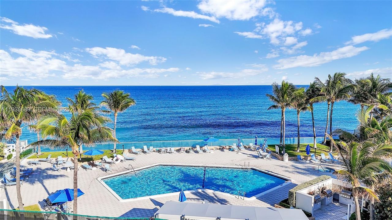 En Venta: $1,750,000 (3 camas, 3 baños, 2147 Pies cuadrados)