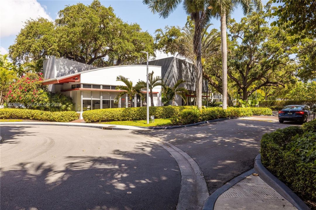 На продажу: $495,000 (2 спален, 2 ванн, 1089 Квадратных фут)