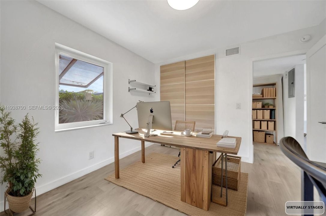 En Venta: $635,000 (2 camas, 1 baños, 832 Pies cuadrados)