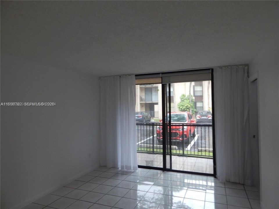 En Renta: $2,300 (2 camas, 2 baños, 906 Pies cuadrados)