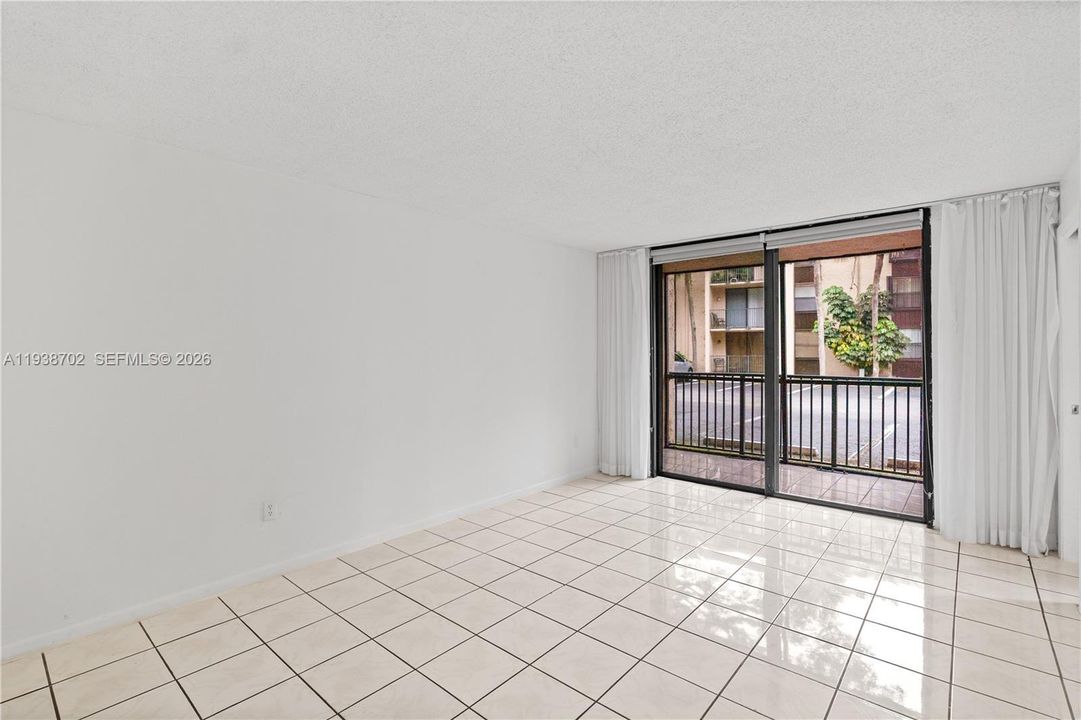 En Renta: $2,300 (2 camas, 2 baños, 906 Pies cuadrados)