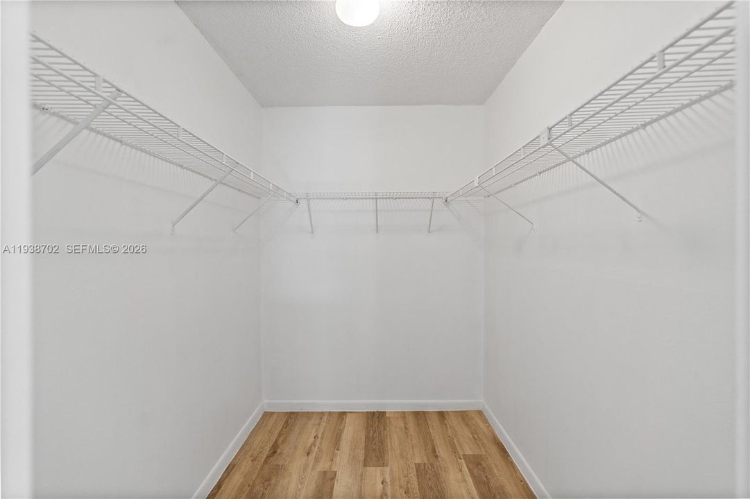 En Renta: $2,300 (2 camas, 2 baños, 906 Pies cuadrados)