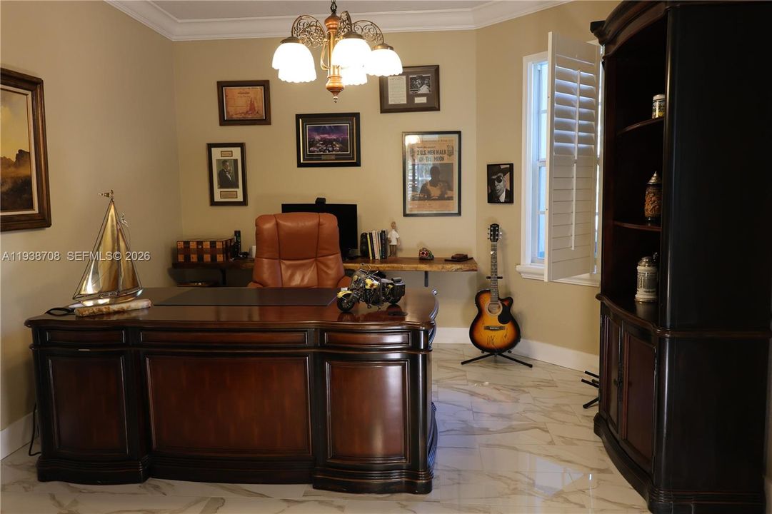 Office/Formal Dining