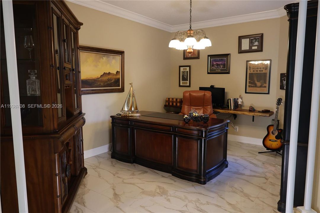 Office/Formal Dining