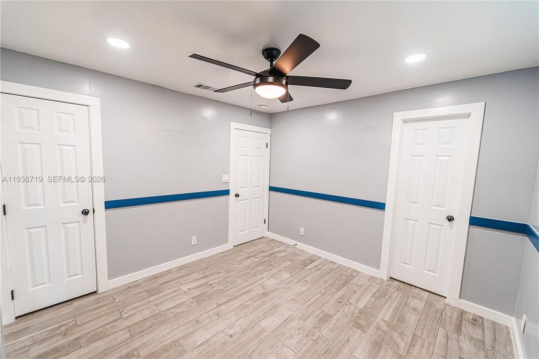 出租: $4,400 (4 贝兹, 3 浴室, 1794 平方英尺)