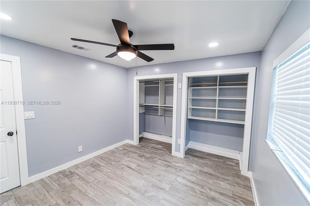 出租: $4,400 (4 贝兹, 3 浴室, 1794 平方英尺)