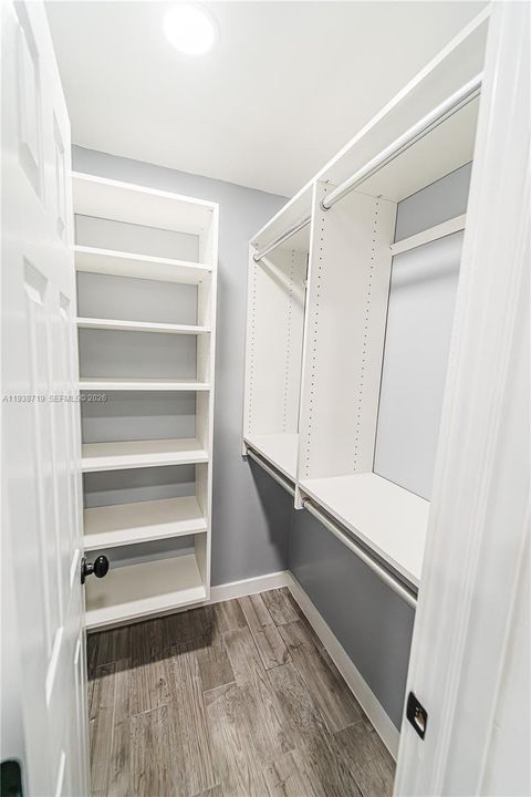 出租: $4,400 (4 贝兹, 3 浴室, 1794 平方英尺)