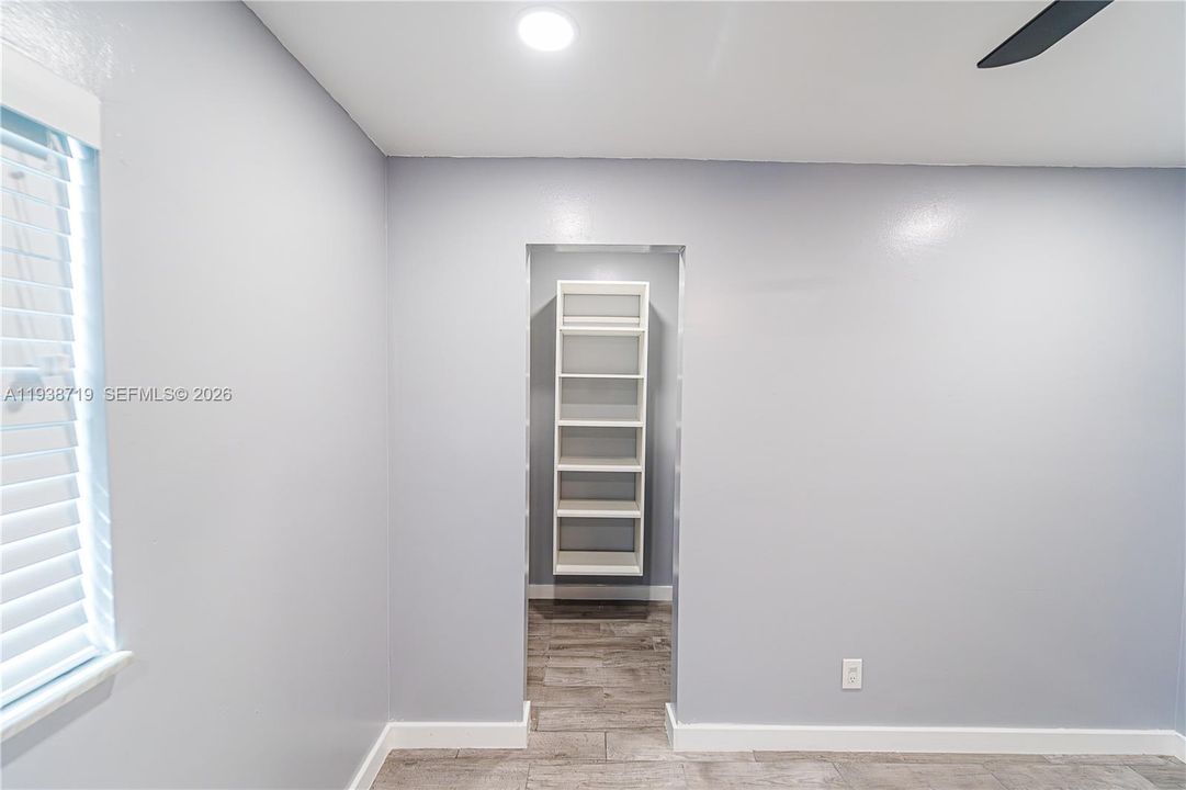 出租: $4,400 (4 贝兹, 3 浴室, 1794 平方英尺)