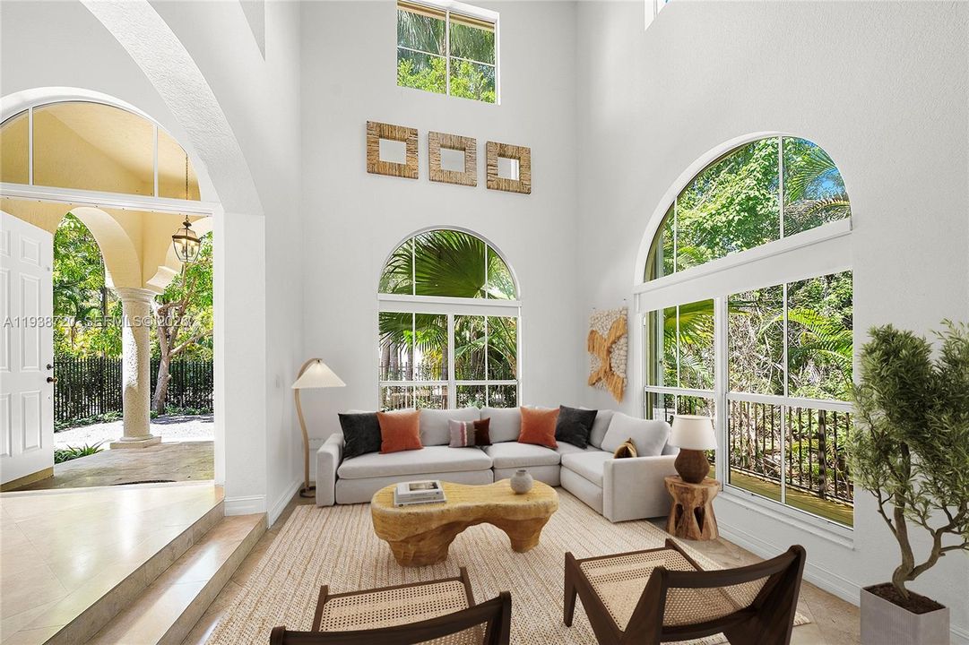 For Sale: $3,100,000 (5 beds, 4 baths, 3439 Square Feet)