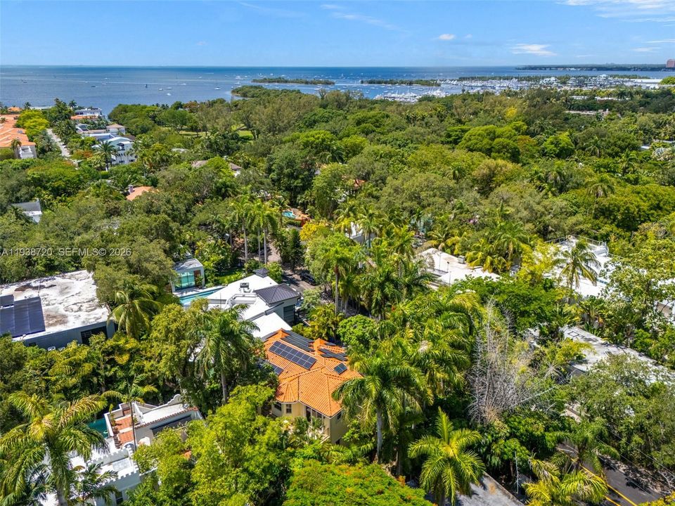 For Sale: $3,100,000 (5 beds, 4 baths, 3439 Square Feet)