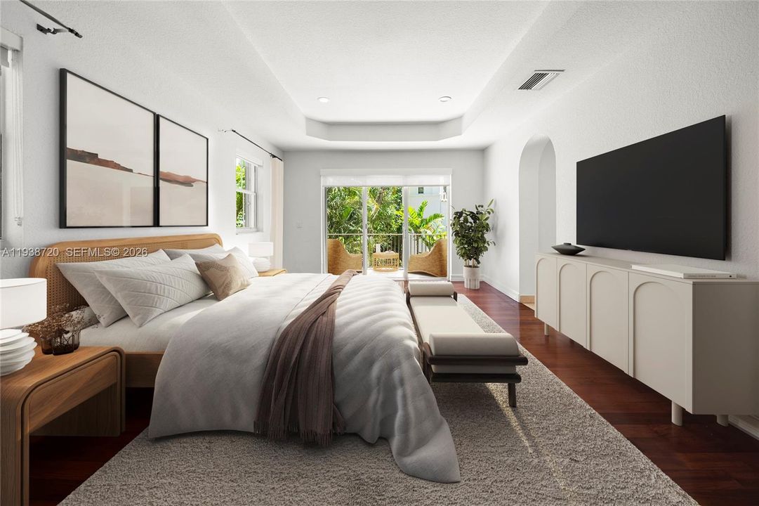 For Sale: $3,100,000 (5 beds, 4 baths, 3439 Square Feet)