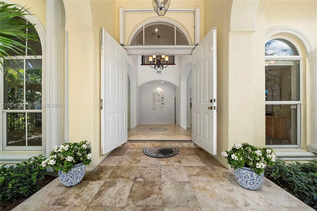 For Sale: $3,100,000 (5 beds, 4 baths, 3439 Square Feet)