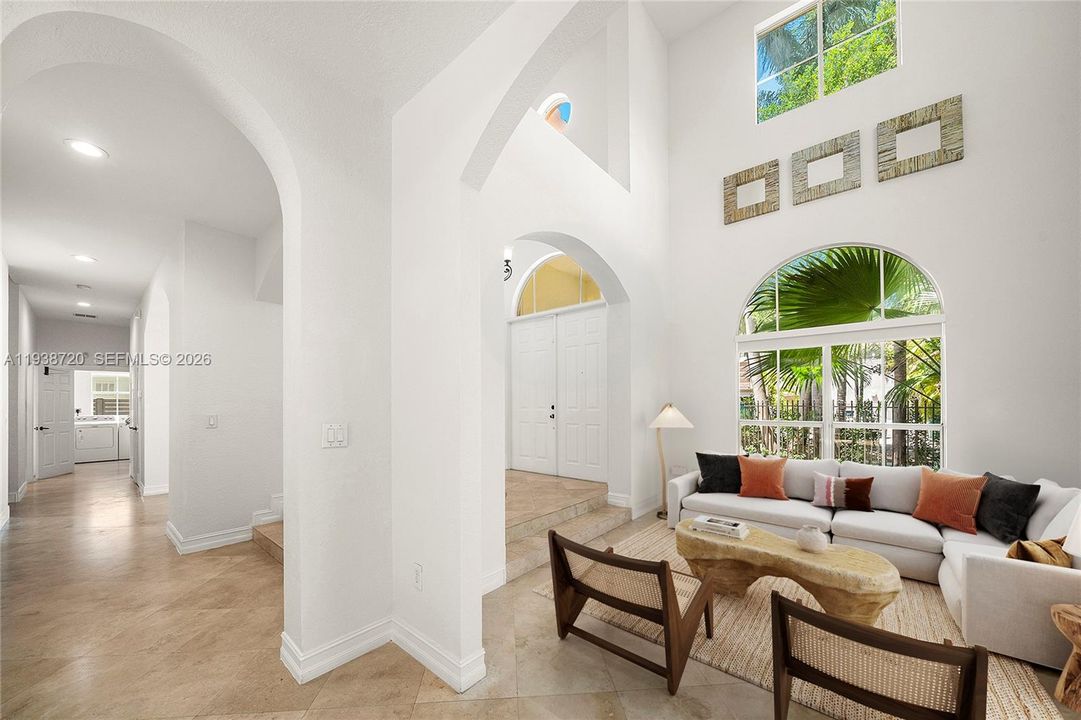 For Sale: $3,100,000 (5 beds, 4 baths, 3439 Square Feet)