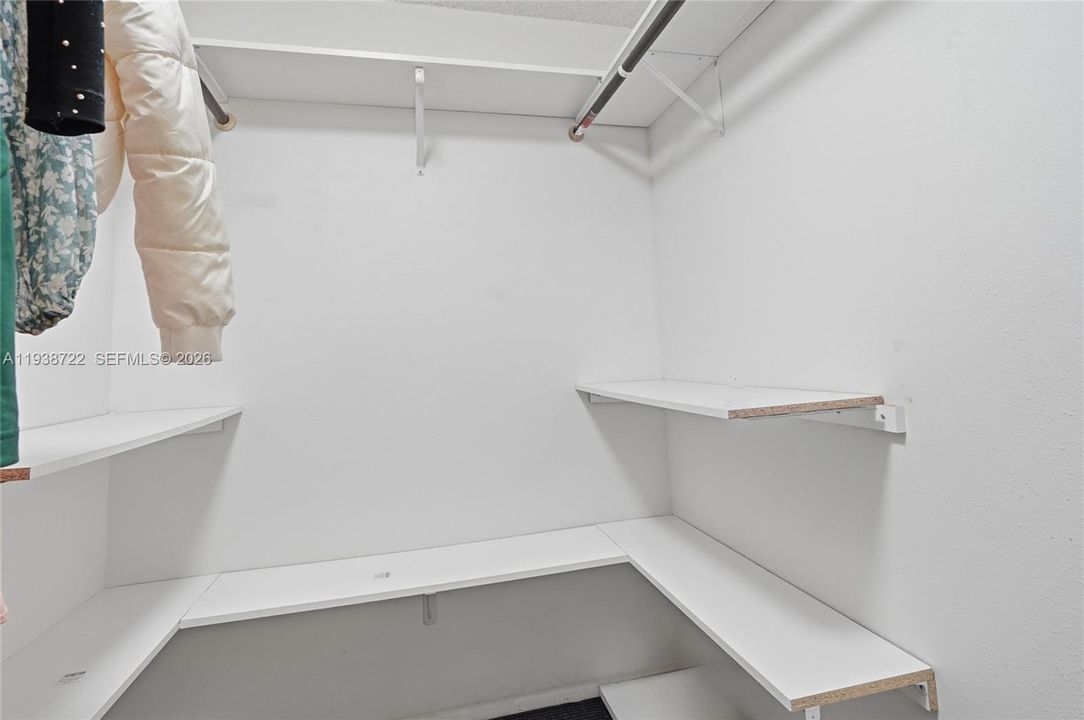 Activo con contrato: $135,000 (1 camas, 1 baños, 982 Pies cuadrados)