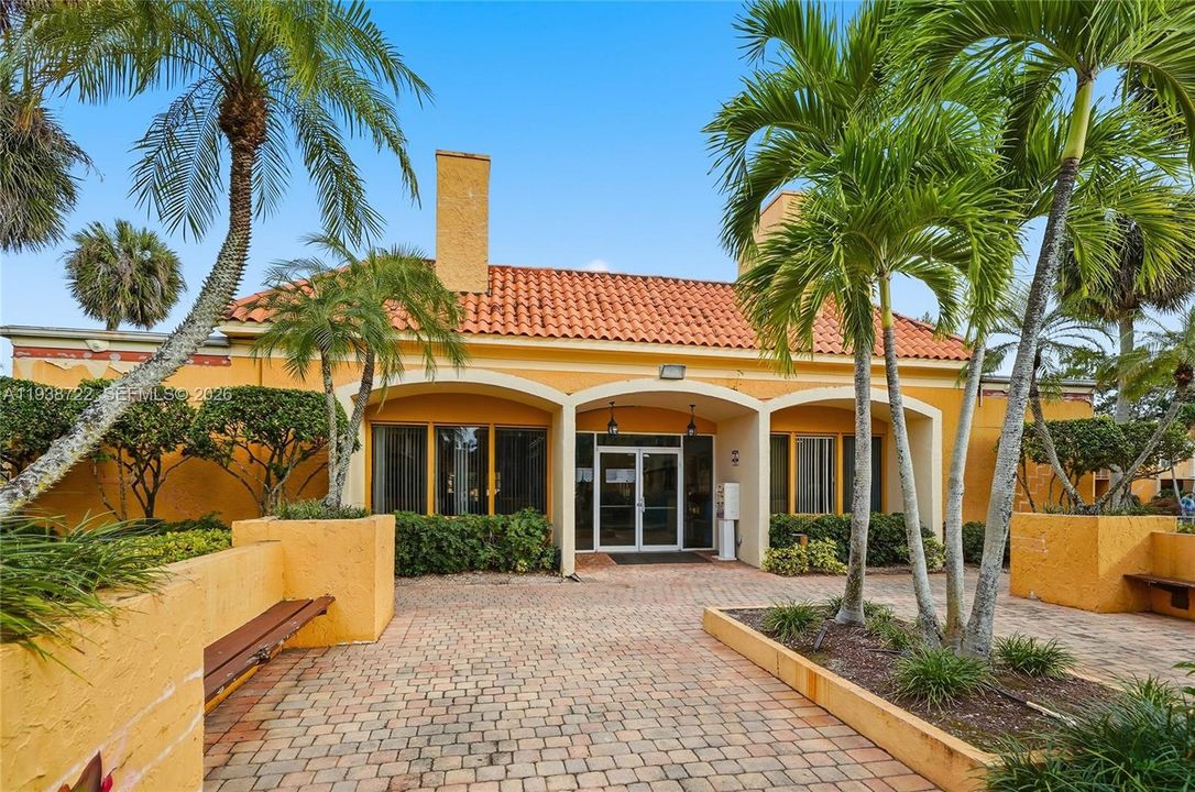 Activo con contrato: $135,000 (1 camas, 1 baños, 982 Pies cuadrados)