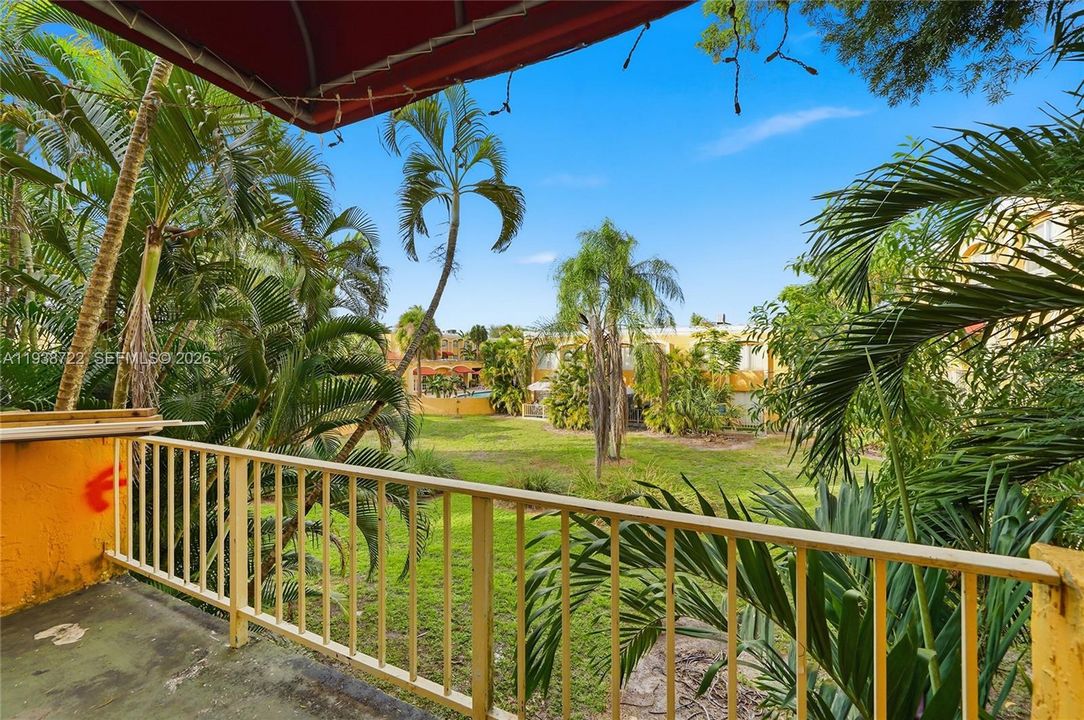 Activo con contrato: $135,000 (1 camas, 1 baños, 982 Pies cuadrados)