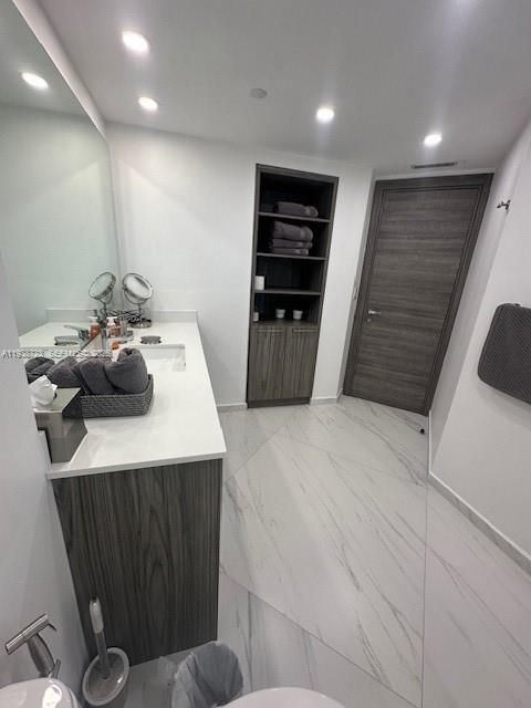 For Sale: $1,450,000 (3 beds, 3 baths, 2360 Square Feet)