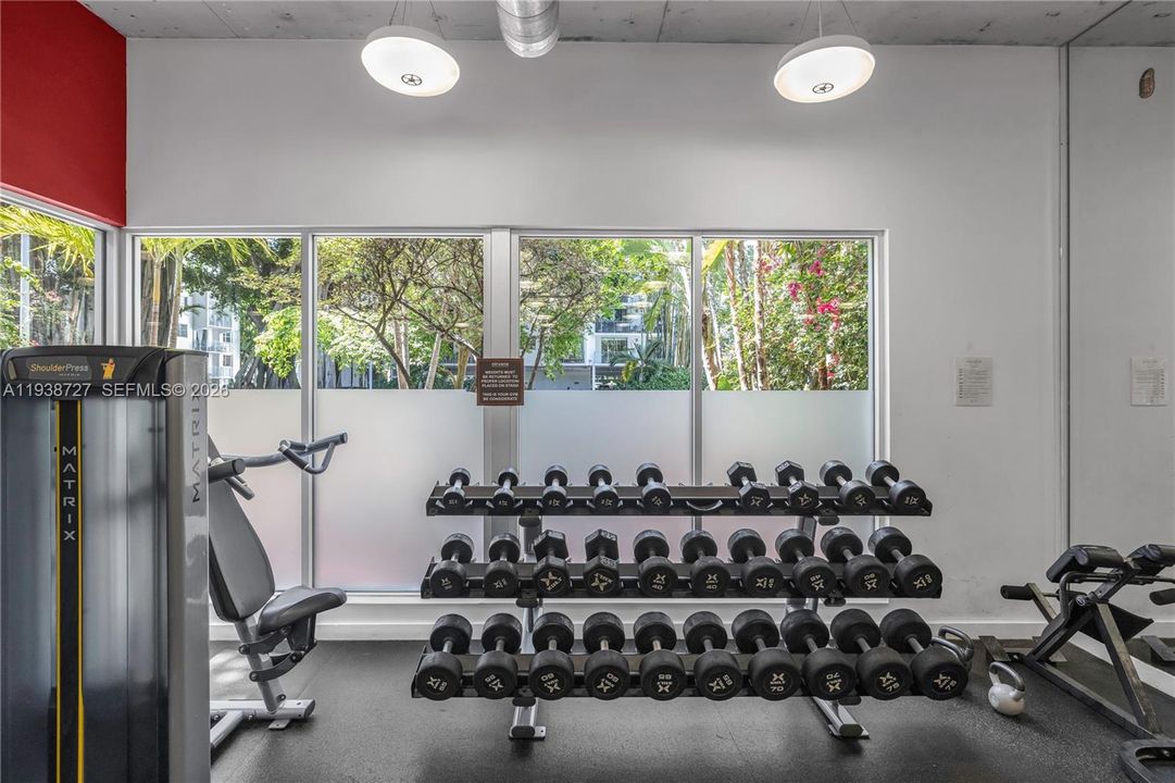 For Sale: $995,000 (4 beds, 4 baths, 2147 Square Feet)