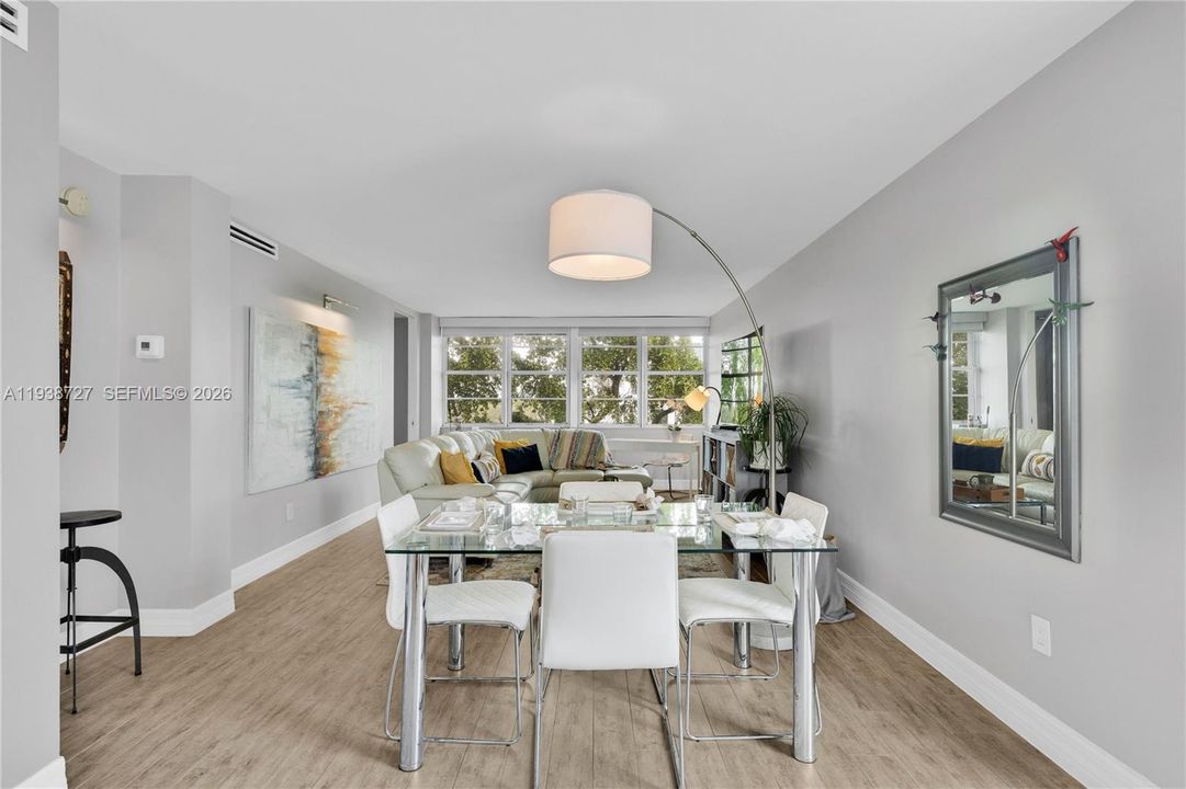 For Sale: $995,000 (4 beds, 4 baths, 2147 Square Feet)