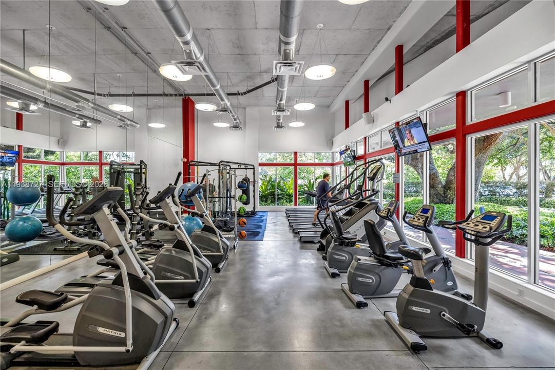 For Sale: $995,000 (4 beds, 4 baths, 2147 Square Feet)