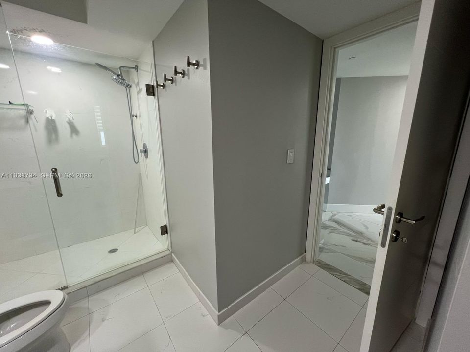 待售: $590,000 (2 贝兹, 2 浴室, 1200 平方英尺)