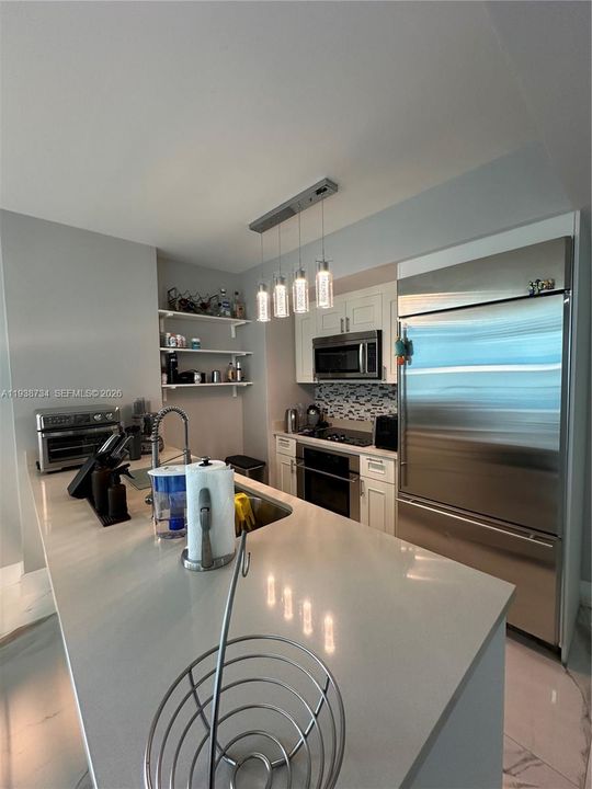 待售: $590,000 (2 贝兹, 2 浴室, 1200 平方英尺)