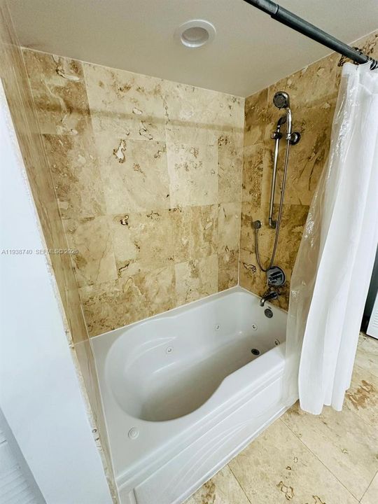 В аренду: $2,800 (1 спален, 1 ванн, 1058 Квадратных фут)