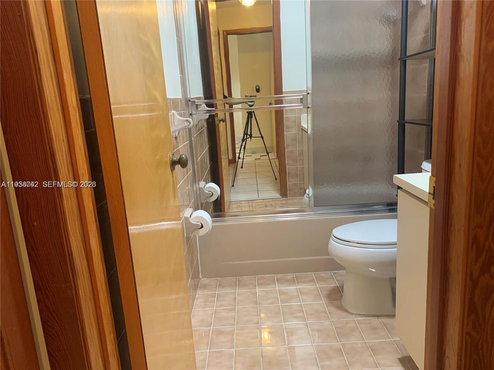 В аренду: $2,500 (2 спален, 1 ванн, 1000 Квадратных фут)