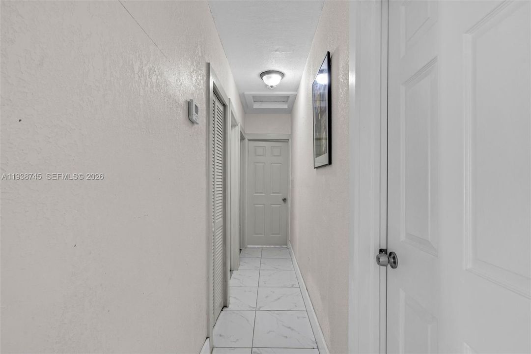 待售: $580,000 (3 贝兹, 2 浴室, 1446 平方英尺)