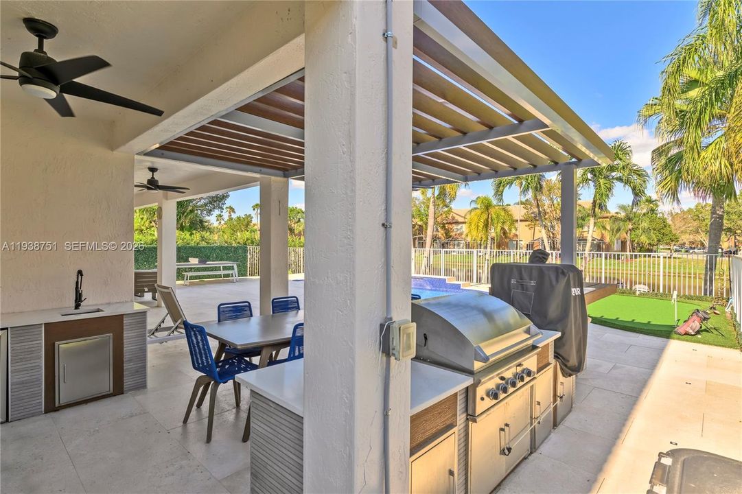 For Rent: $7,500 (5 beds, 3 baths, 2482 Square Feet)