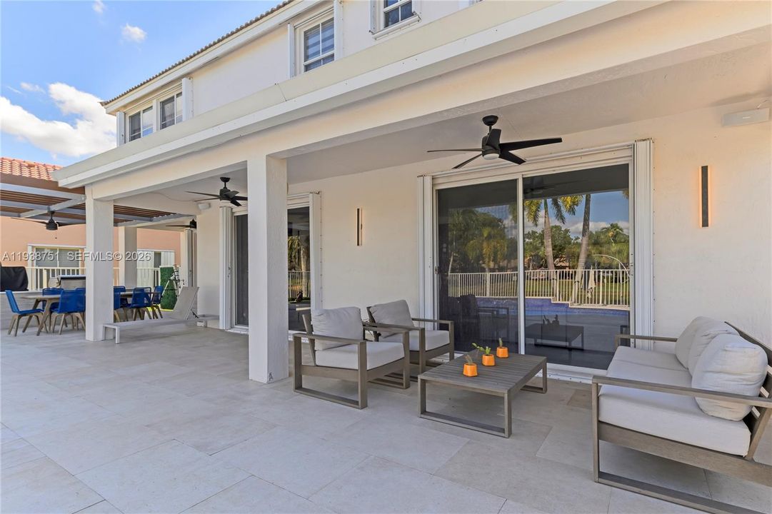 For Rent: $7,500 (5 beds, 3 baths, 2482 Square Feet)