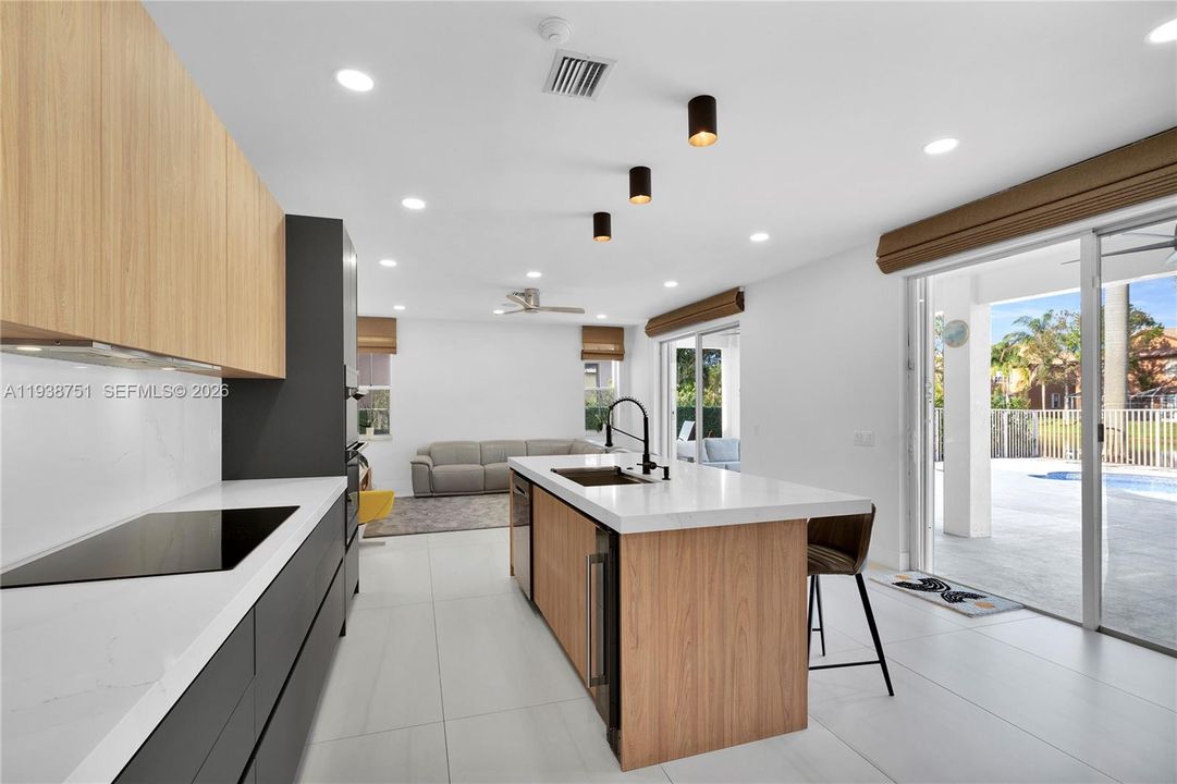 For Rent: $7,500 (5 beds, 3 baths, 2482 Square Feet)