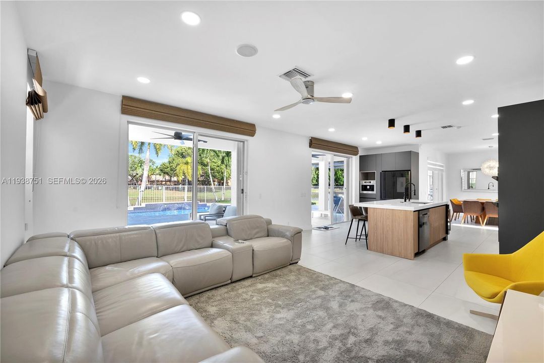 For Rent: $7,500 (5 beds, 3 baths, 2482 Square Feet)