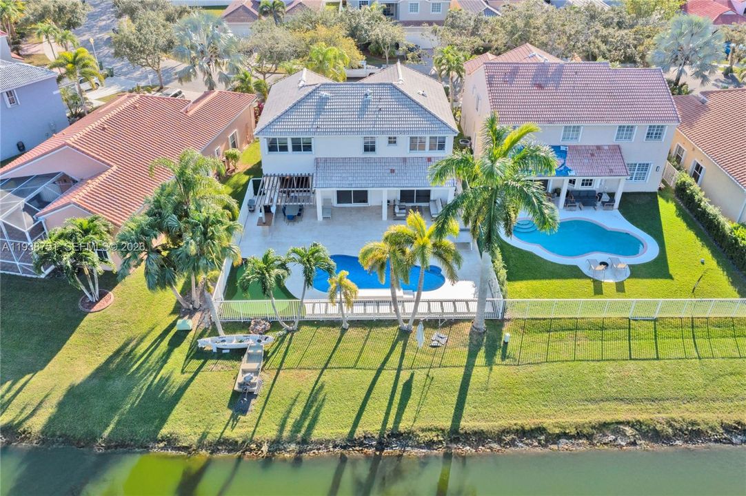 For Rent: $7,500 (5 beds, 3 baths, 2482 Square Feet)